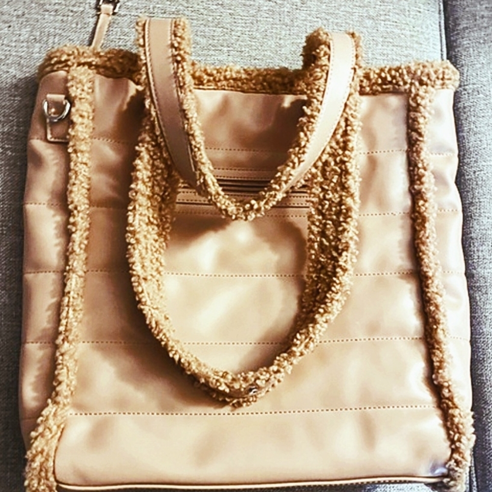 Chic Tan Tote with Plush Accents